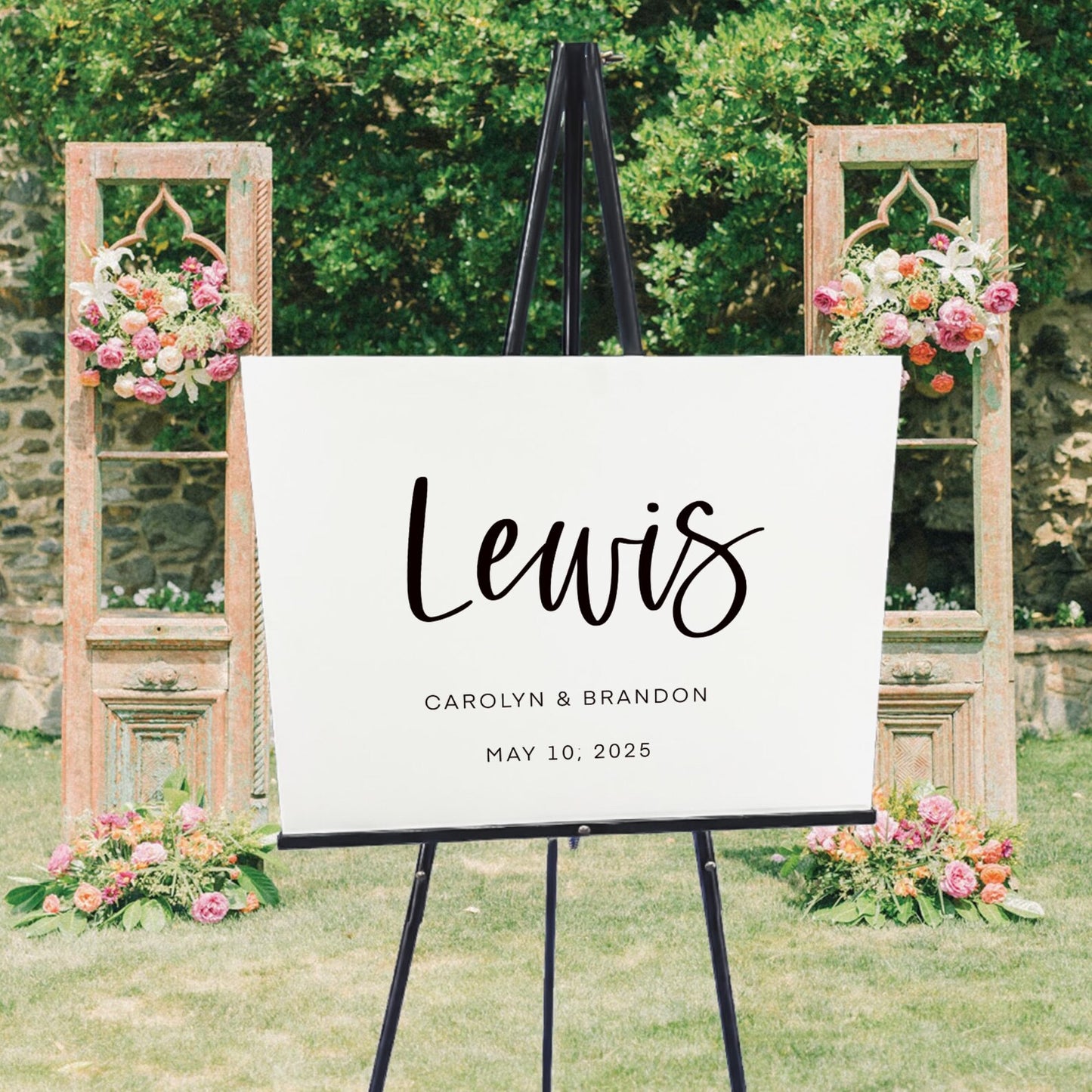 White Wedding Welcome Sign with Black Script Font, Personalized Name Sign, Entrance Sign, Wedding Signs, Gift for Bride and Groom